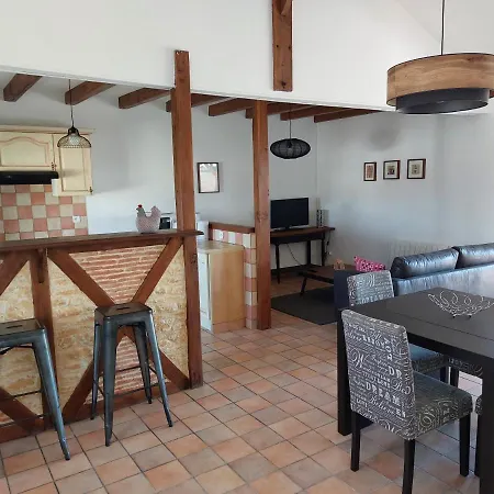 Gite Les Buis Vakantiehuis *